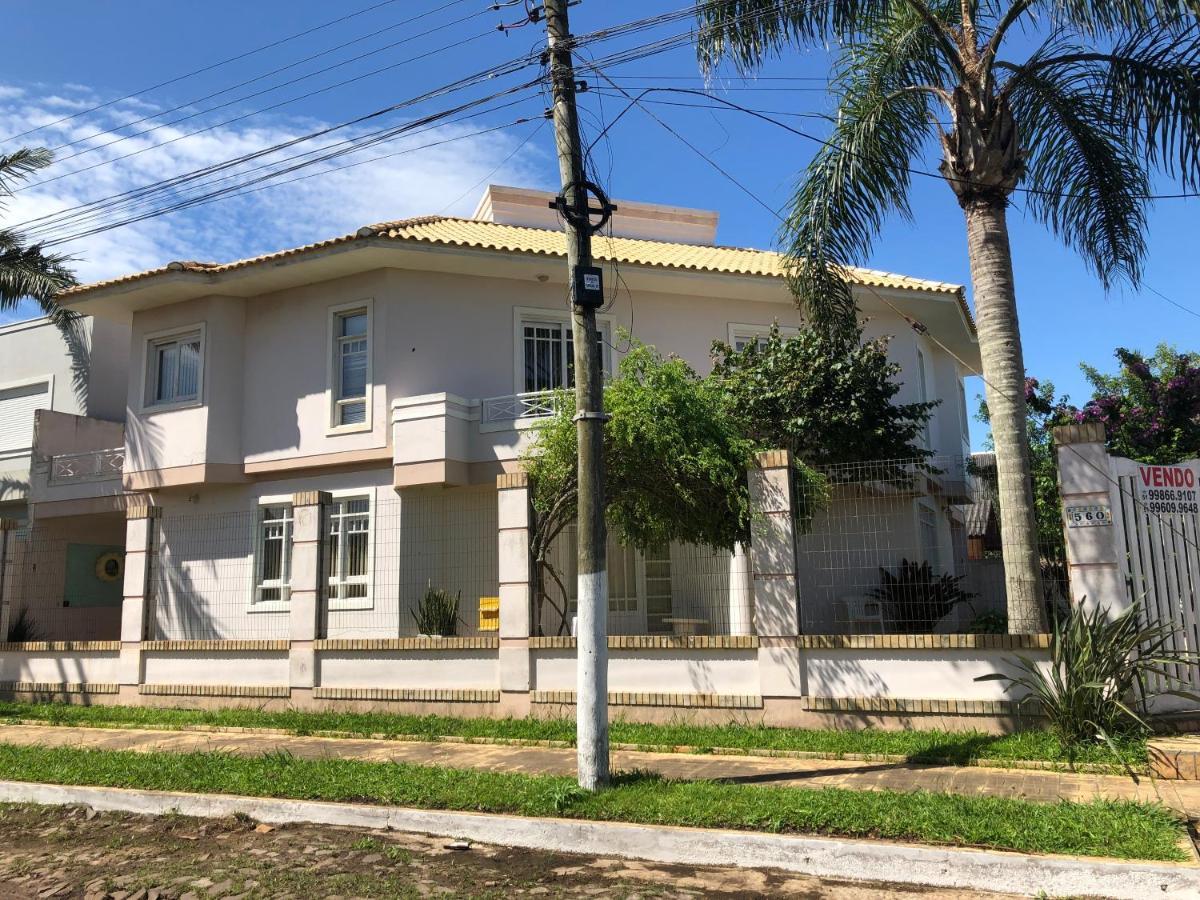 Belo Espaco Em Torres Luaran gambar
